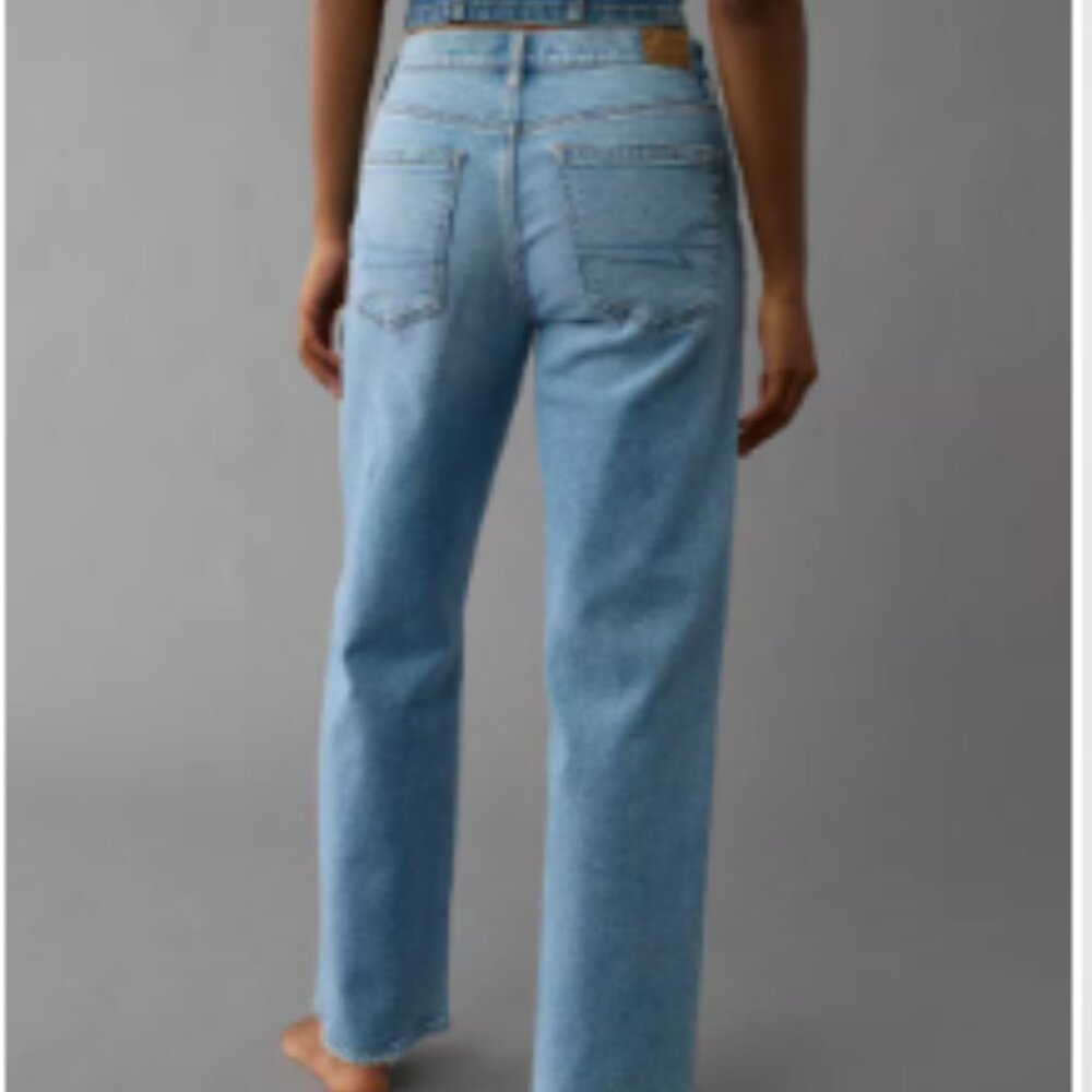 AE Strigid High-Waisted Stovepipe Jean- Medium Indigo